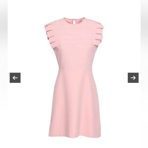 Elegant Pink Sleeveless Dress
